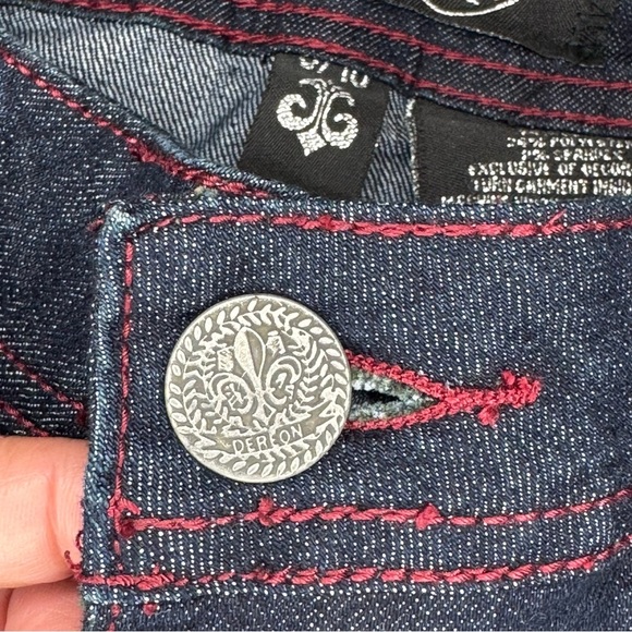 Dereon WoMen's Deep Indigo Skinny Jeans 9/10 EUC - Picture 6 of 10